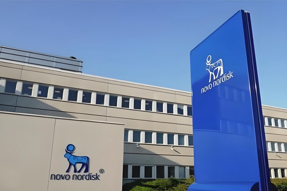 诺和诺德2025Q3总营收345亿！司美格鲁肽热销，糖尿病肥胖业务大涨，却第四次下调业绩指引
