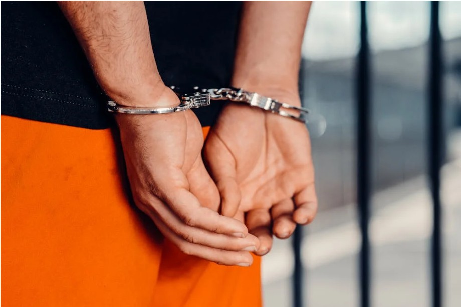 2025年119位医院“一把手”落马！医药反腐无死角，药企风险点曝光