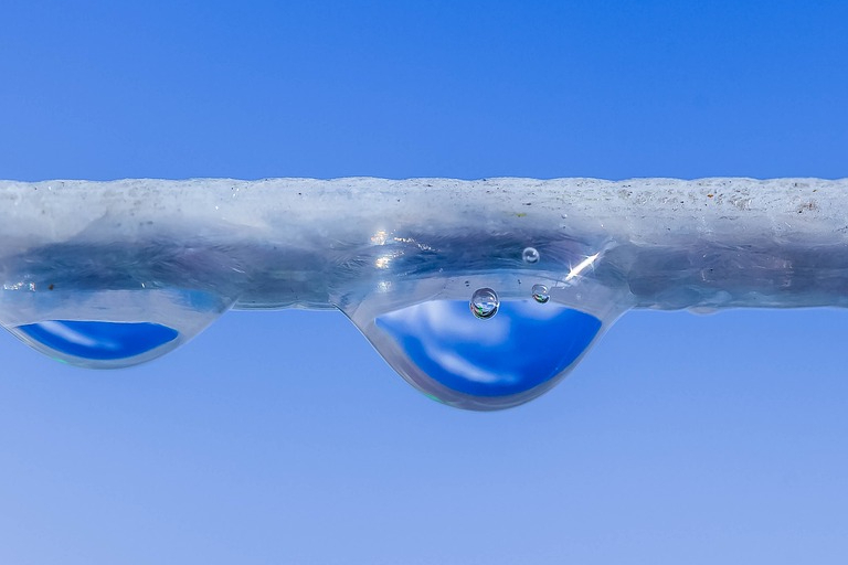 国内干眼症眼药水热门报产品种！地夸磷索钠滴眼液再迎新玩家