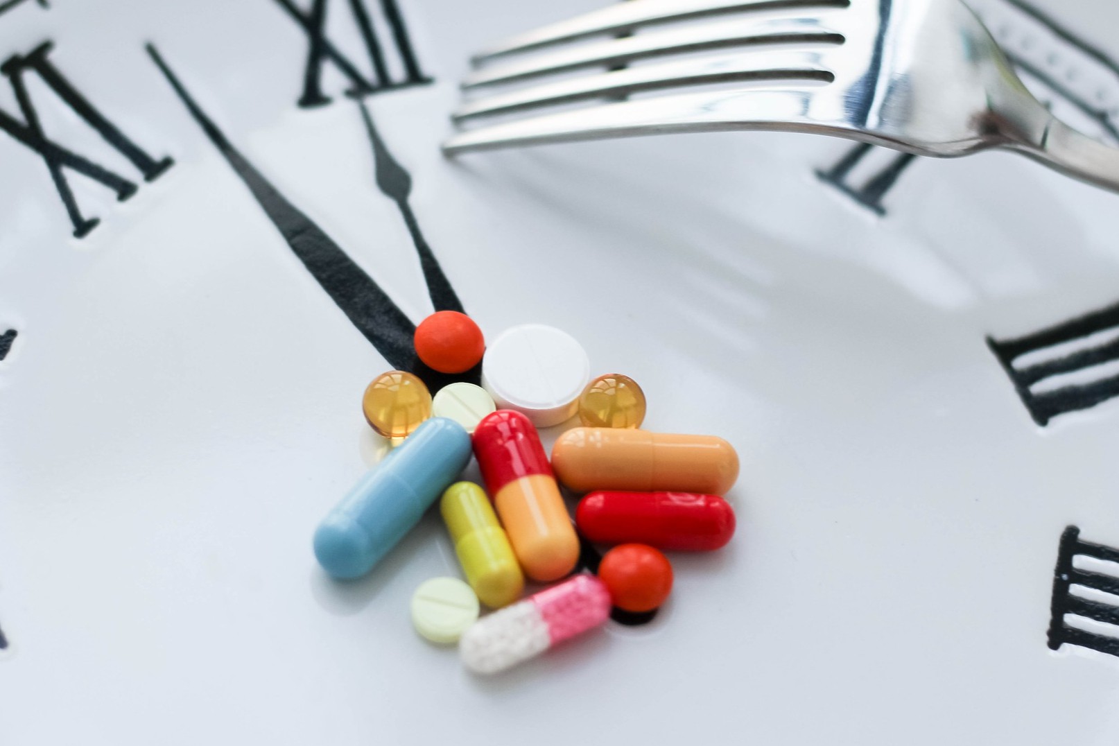 药融云医药行业观察周报：32款新药获批临床，45项申请获CDE承办！