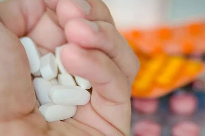 800亿神经系统药物市场！恩华药业1类新药获批临床，10款发起猛攻