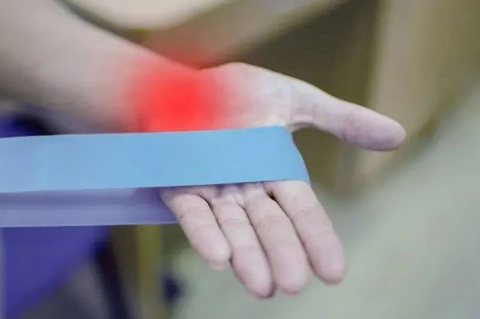 13亿抗炎药！凝胶贴膏剂不好“过”，国内首家鹿死谁手？