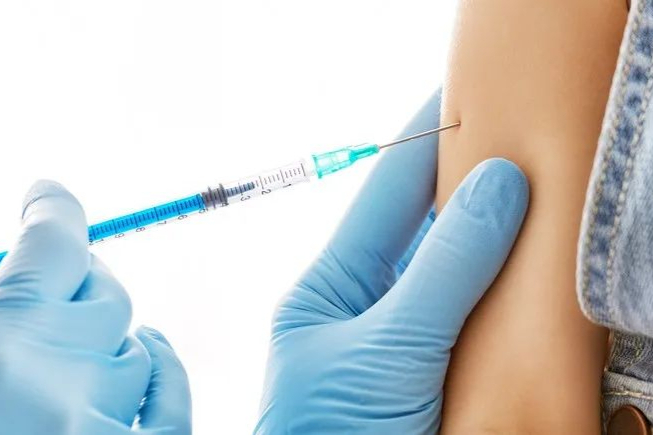 全球首款RSV疫苗！GSK获FDA批准上市，适用于老年人呼吸道疾病！