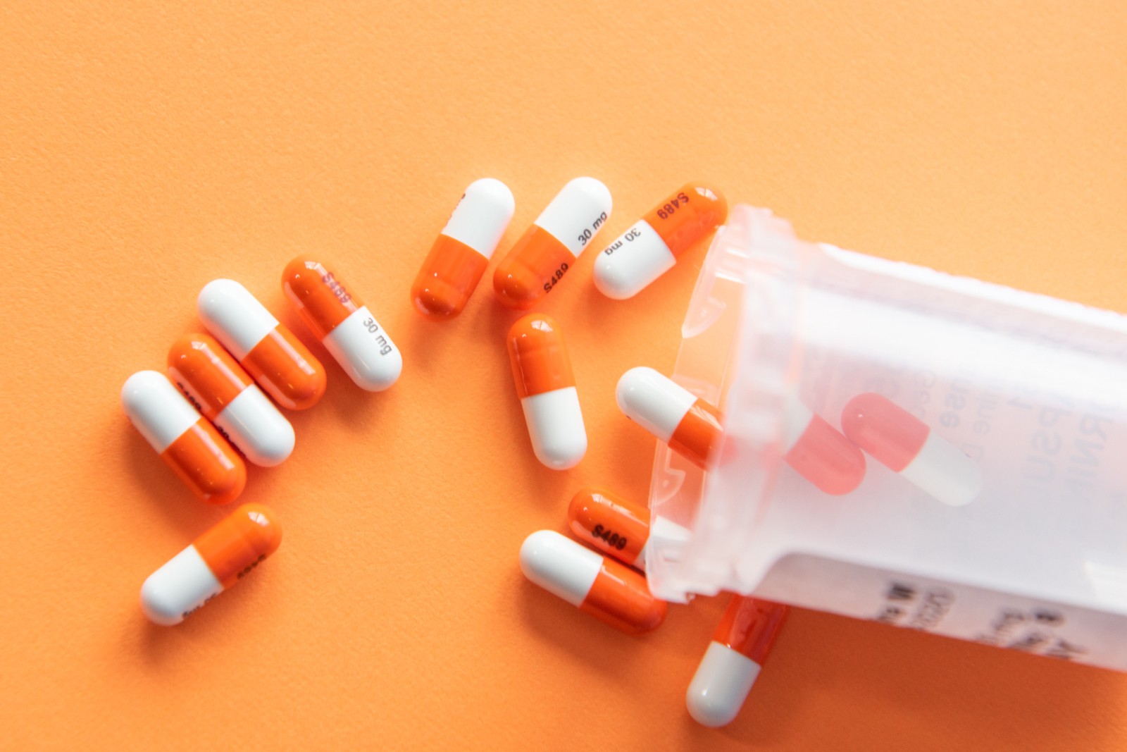 大涨751.92%，打破竞争格局！6款国产口溶膜剂上市，齐鲁制药占5款！