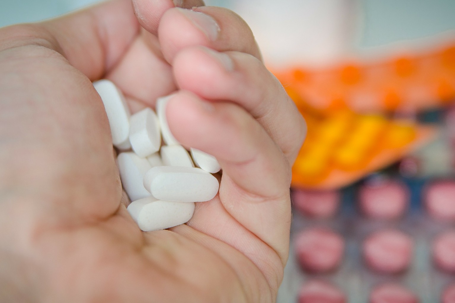 “天坑”领域！武田停止一款AD药物研发