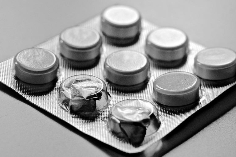 勇闯前列腺癌赛道！恒瑞「达尔西利」获批临床，11款新药进军300亿市场