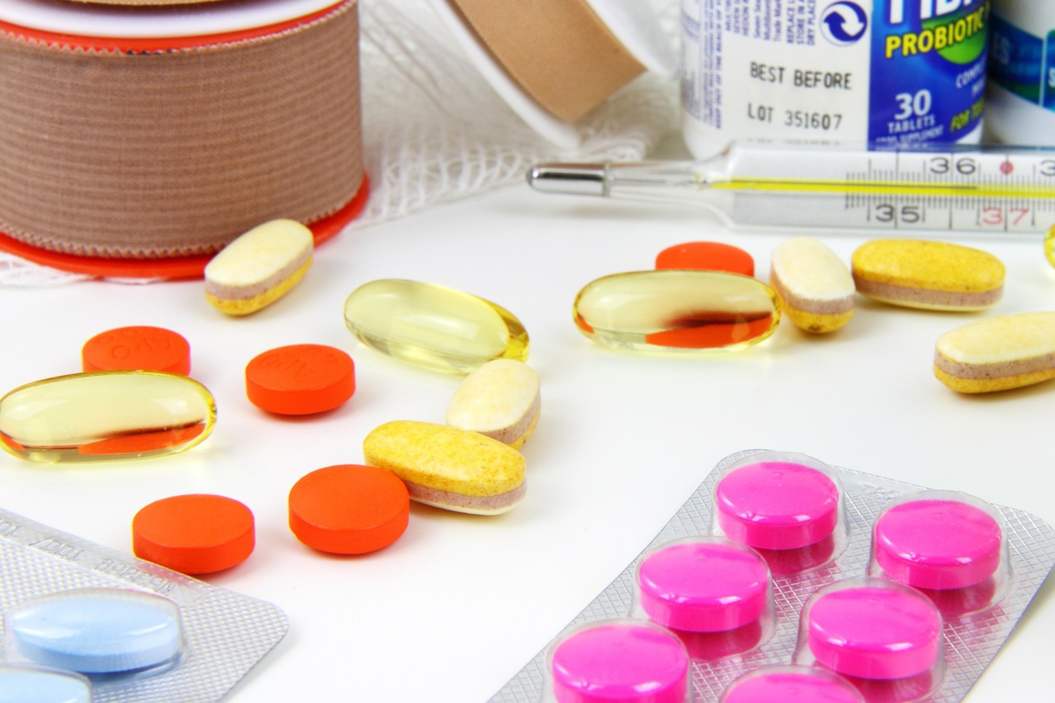 生物医药繁荣时代：盘点值得关注的创新前沿领域，肿瘤免疫、细胞疗法...