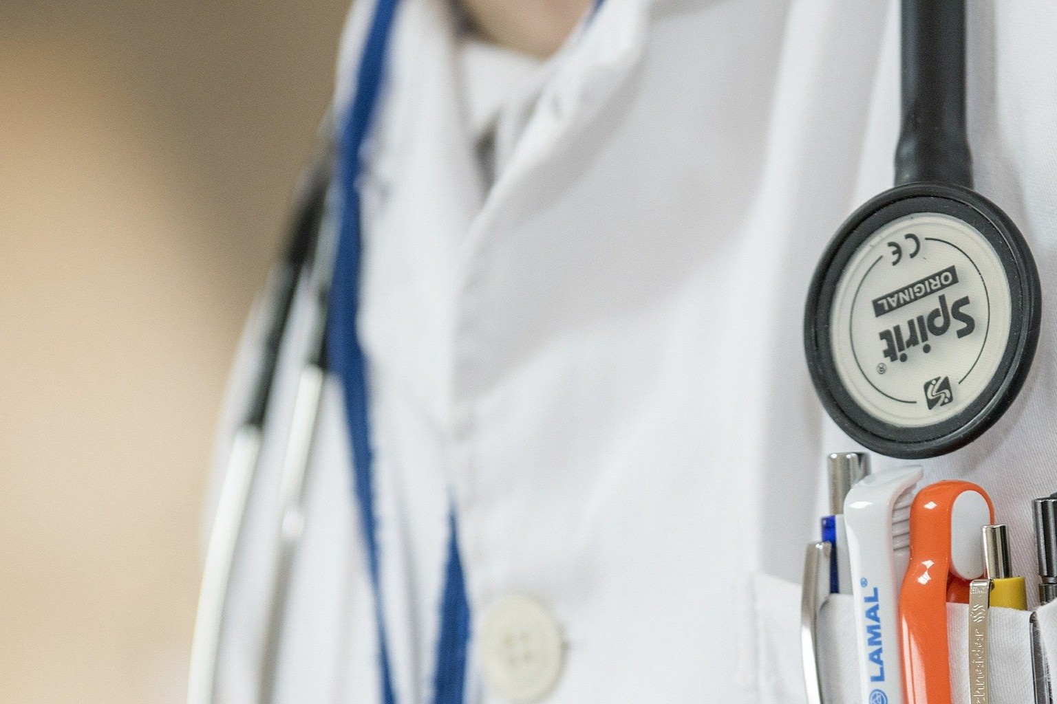 百亿赛道持续升温！突破性CAR-T疗法展现惊人潜力，耐药癌症ORR达82%！