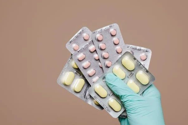 厉害了！4款新药国内获批上市！用于治疗肺癌、视网膜疾病、感染