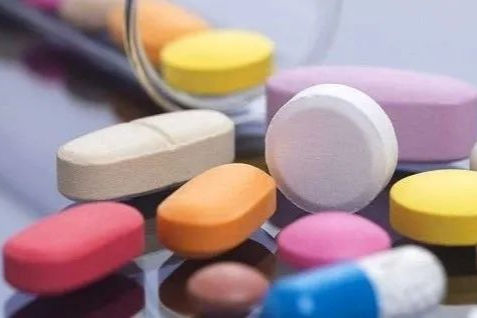 卡左双多巴缓释片首仿争夺战！石家庄四药、华海药业...纷纷入局