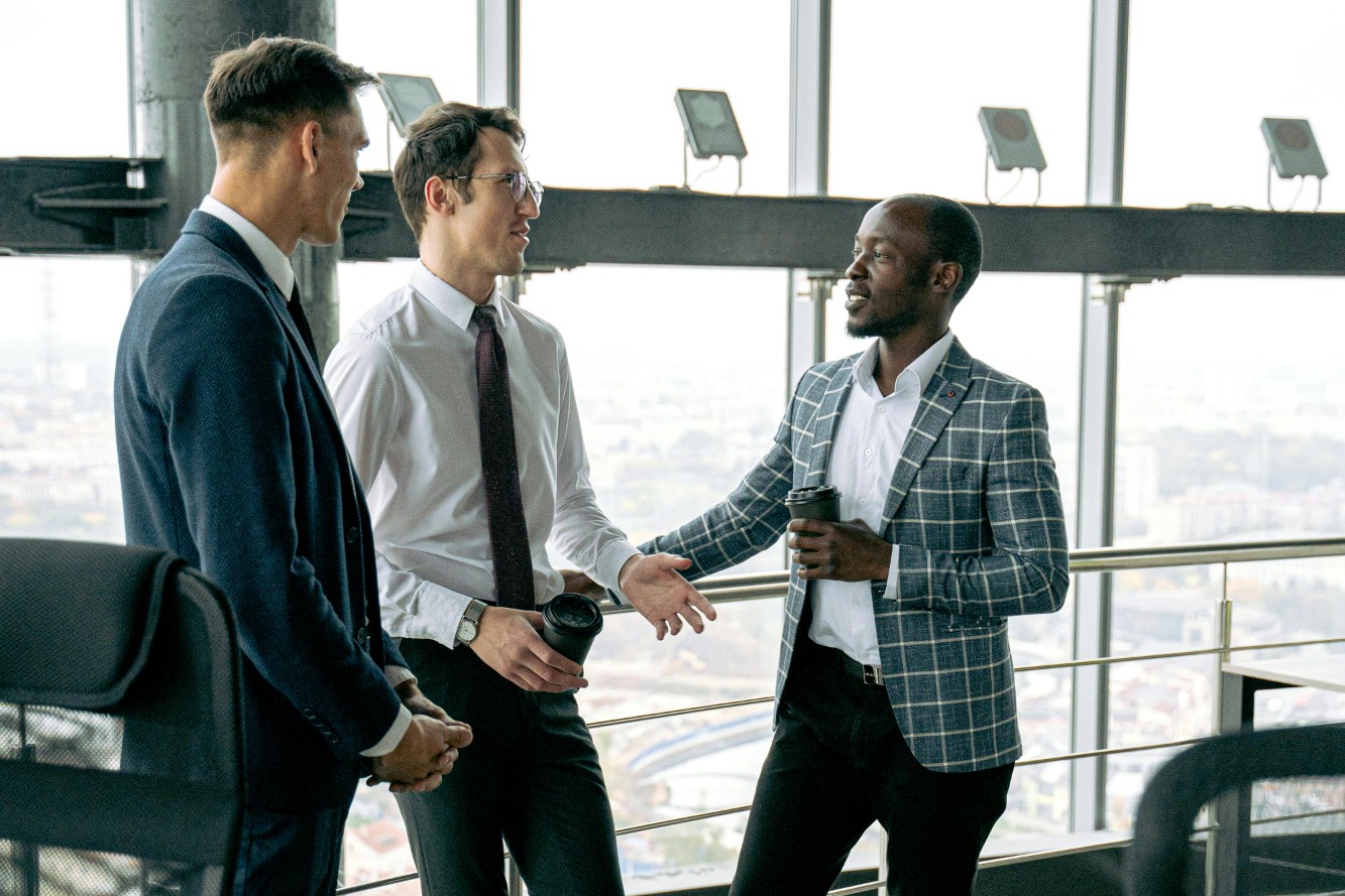 百洋医药与罗氏制药深化合作，肿瘤靶向药美罗华®独家市场推广权助力业绩增长