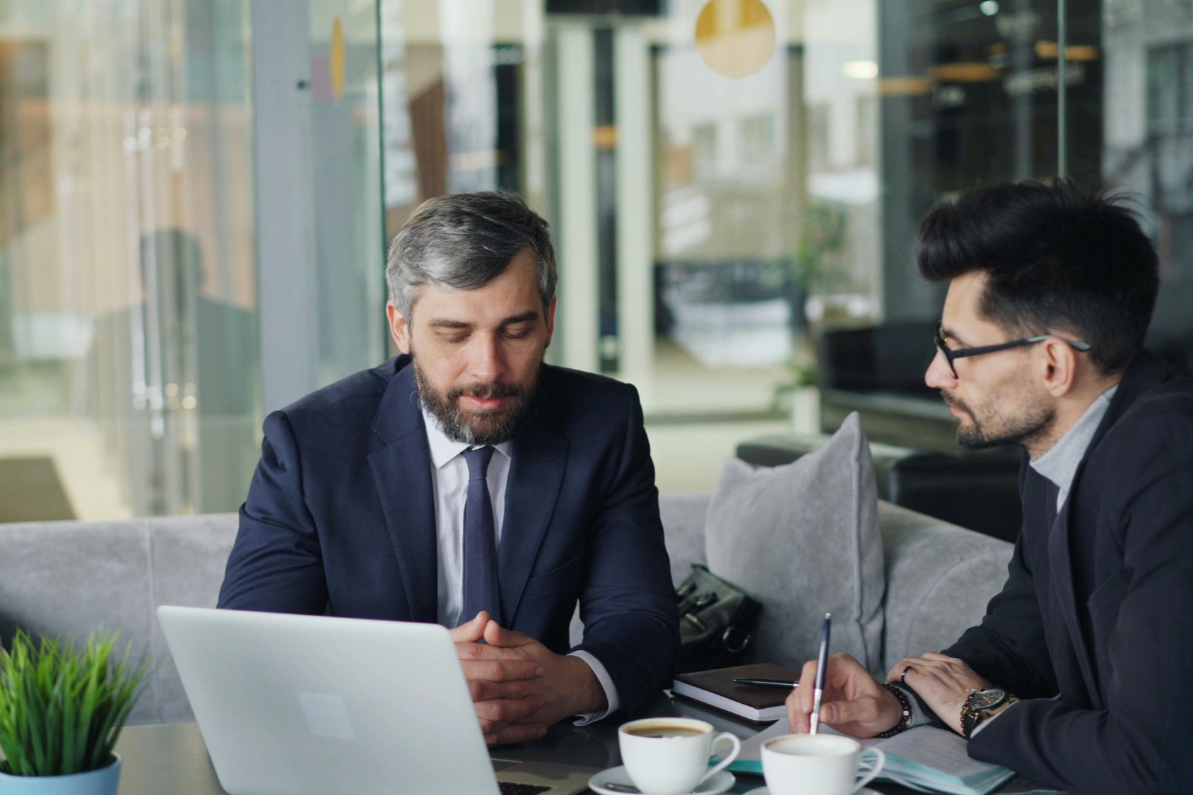 科济药业引入投资加速CAR-T产品中国内地进程，股价飙涨23.7%！