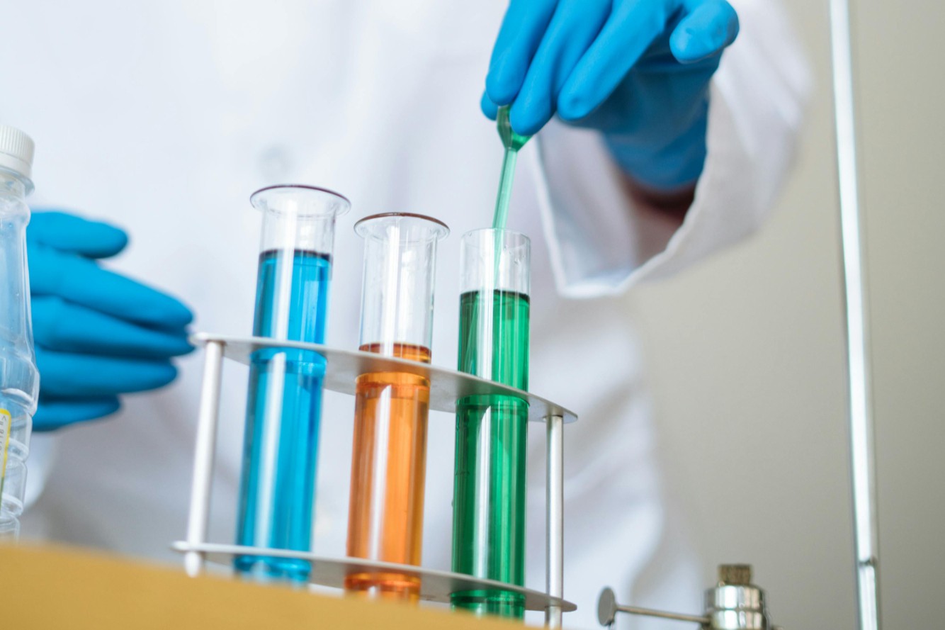 2024年小分子药物概述：特点、发展历程及分类