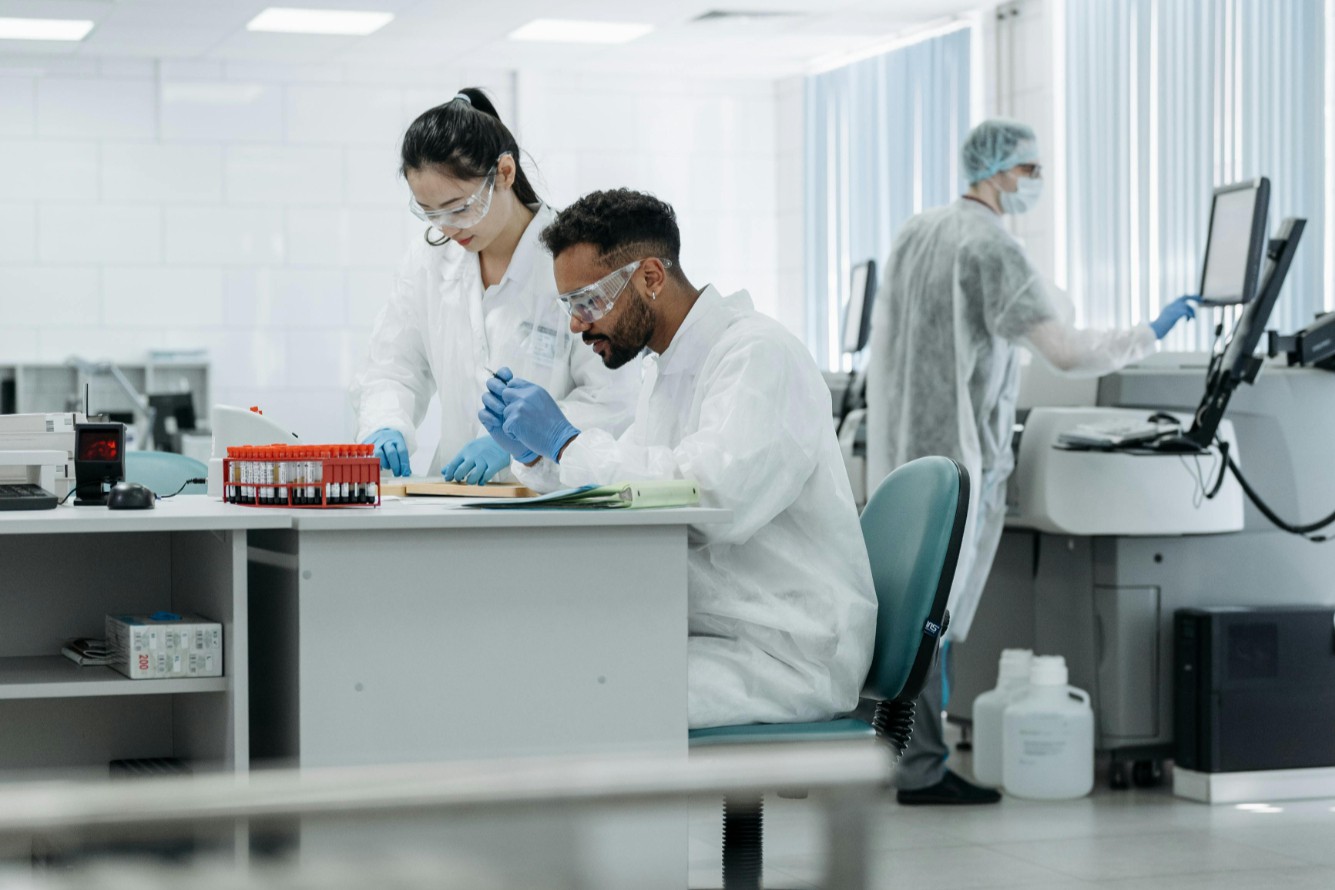 2025年仿制药风云：新注册分类申报1658项，富马酸伏诺拉生片等品种竞争白热化