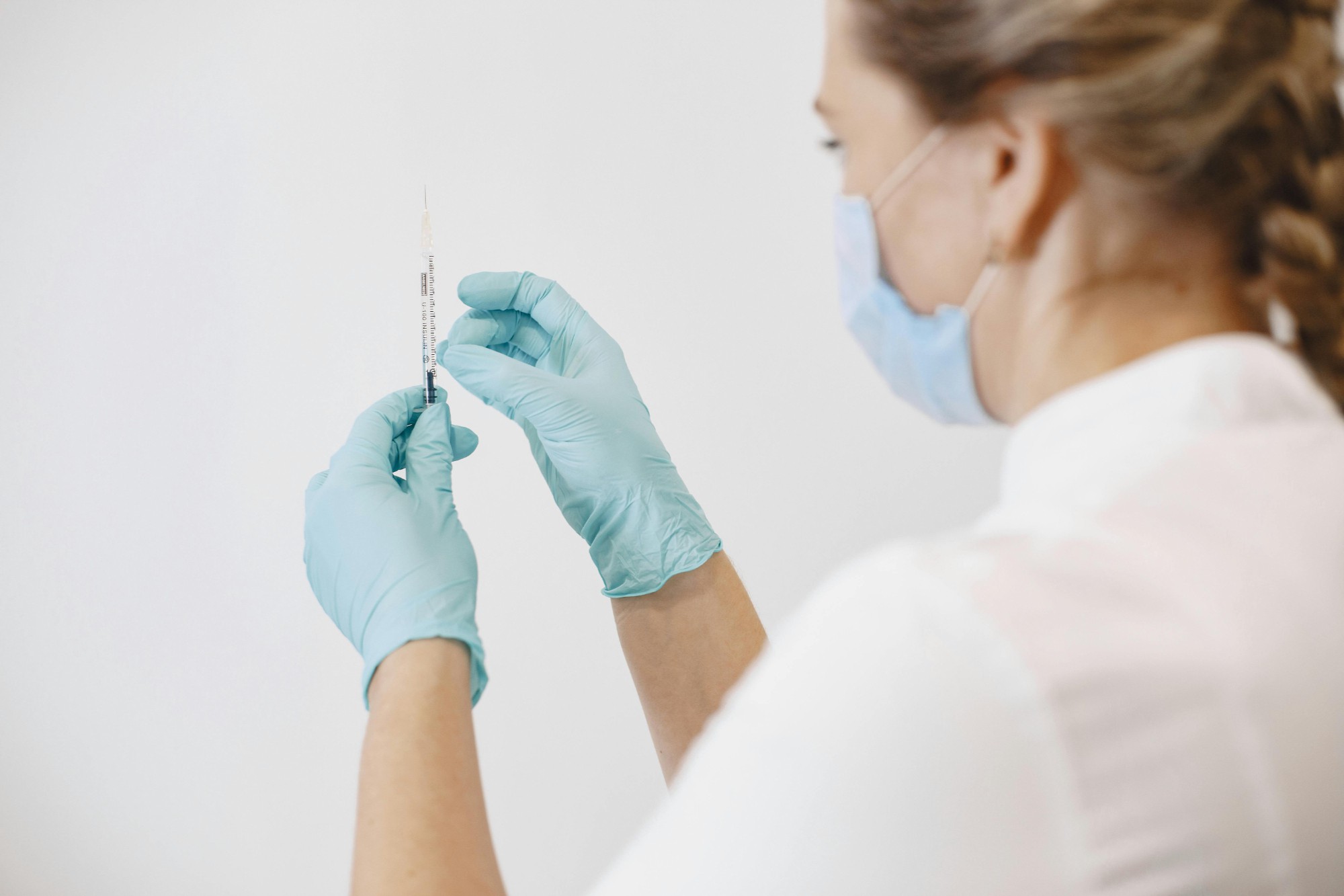 带状疱疹疫苗风云起：GSK领航，百克生物等本土药企逐鹿新赛道