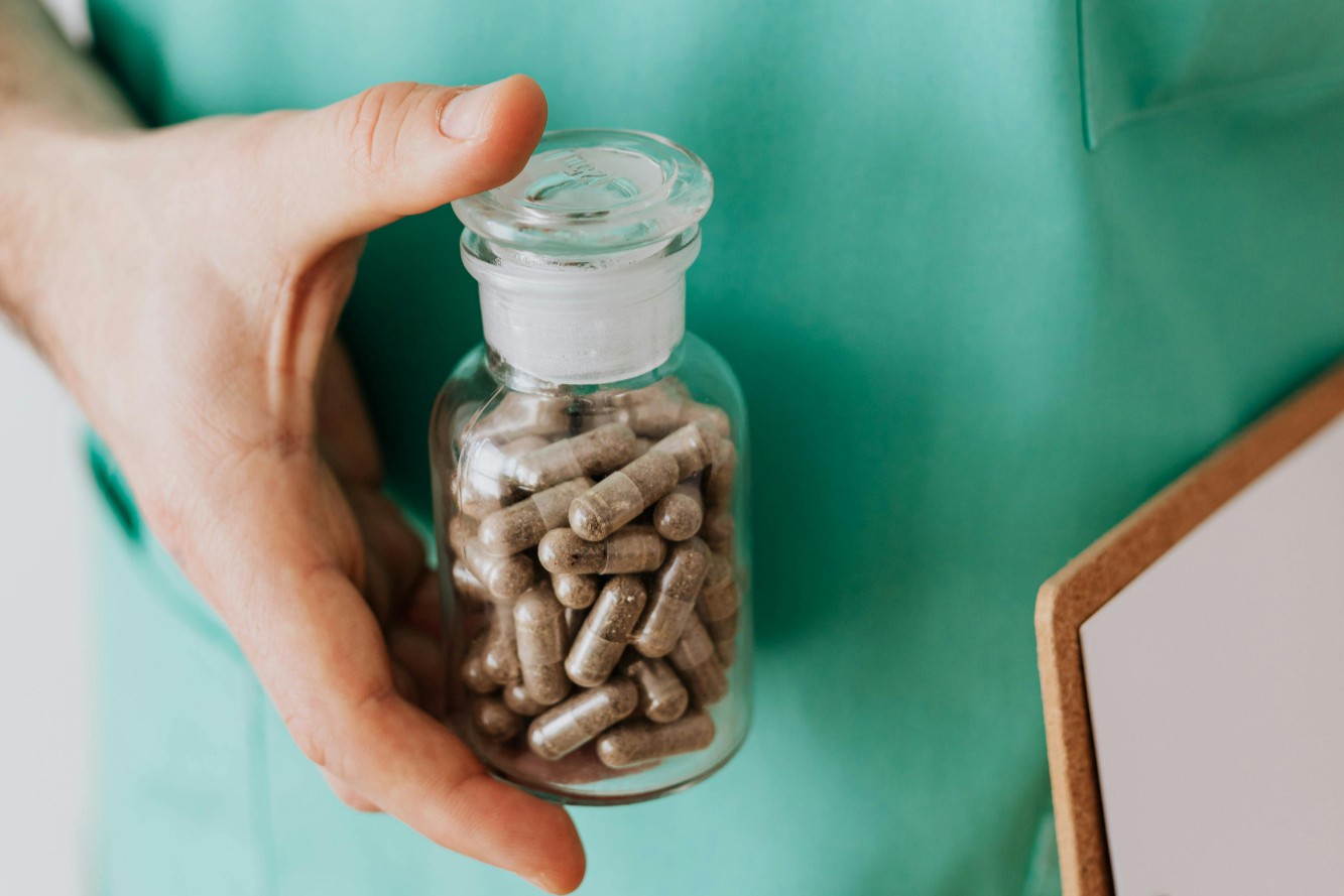 2024全球最贵药榜：协和麒麟基因疗法425万美元登顶，蓝鸟生物三款入围！