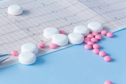 恒瑞医药双线告捷：c-Met ADC新药SHR-1826纳入突破性治疗，HRS-7535开辟口服GLP-1RA新赛道！